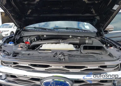 2024 Ford Expedition King Ranch Max z USA, uszkodzony, nr VIN 1FMJK1P81REA84762